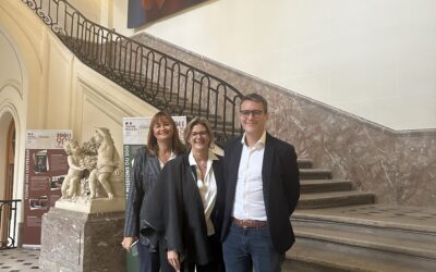 Moins de dépenses publiques : une évidence. Moins de communication : un jeu dangereux. Le rôle de l’objet média dans cette équation